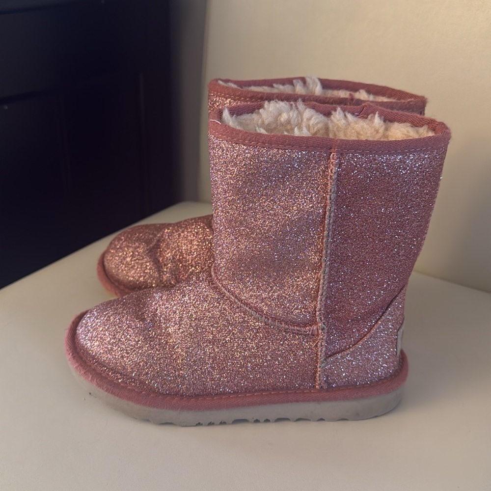 COPY - Girls pink sparkly Ugg boots. - Picture 3 of 5